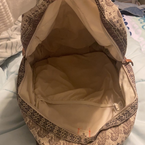 Billabong Backpack - Picture 4 of 4